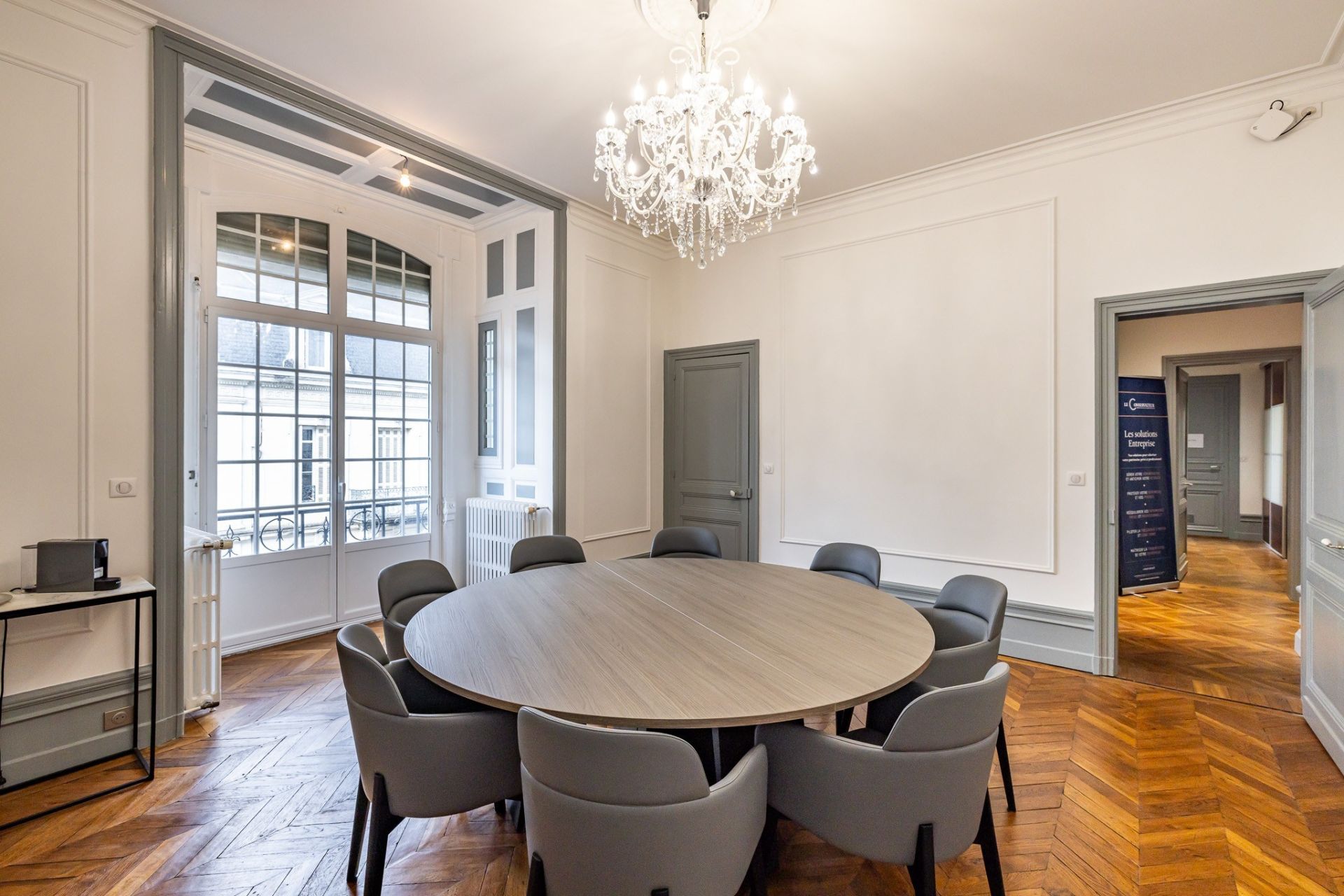 apartment 7 Rooms for sale on PERIGUEUX (24000)