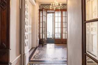 apartment 7 Rooms for sale on PERIGUEUX (24000)