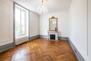 apartment 7 Rooms for sale on PERIGUEUX (24000)