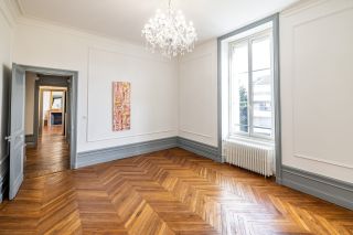 apartment 7 Rooms for sale on PERIGUEUX (24000)