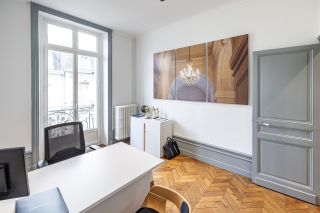 apartment 7 Rooms for sale on PERIGUEUX (24000)