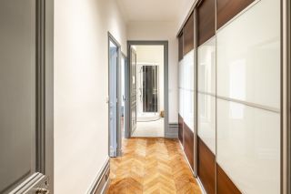 apartment 7 Rooms for sale on PERIGUEUX (24000)