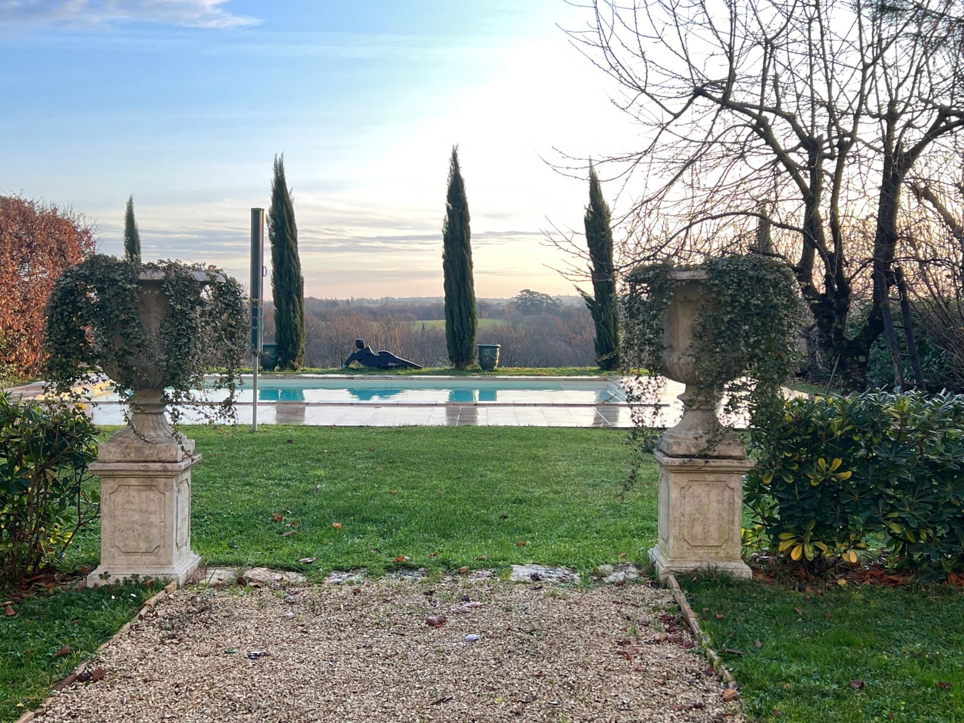 house 7 Rooms for sale on BERGERAC (24100)