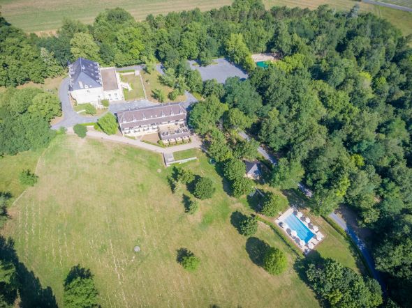 Sale House Montignac-Lascaux 48&nbsp;Rooms 2300&nbsp;m²