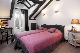 house 19 Rooms for sale on PERIGUEUX (24000)
