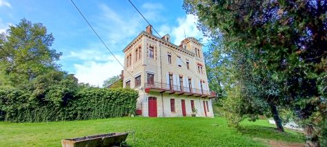 maison 17 Pièces en vente sur MUSSIDAN (24400)