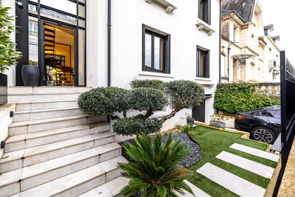 Vente Maison Périgueux 5&nbsp;Pièces 215&nbsp;m²