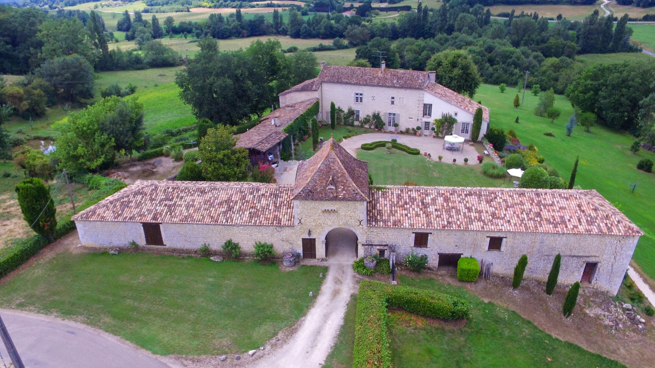 maison 11 Pièces en vente sur DURAS (47120)