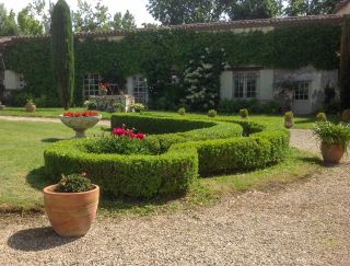 house 11 Rooms for sale on DURAS (47120)