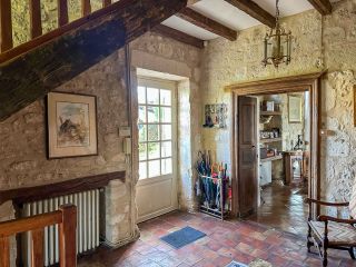 maison 11 Pièces en vente sur DURAS (47120)