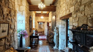 maison 11 Pièces en vente sur DURAS (47120)