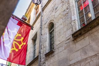 building for sale on PERIGUEUX (24000)