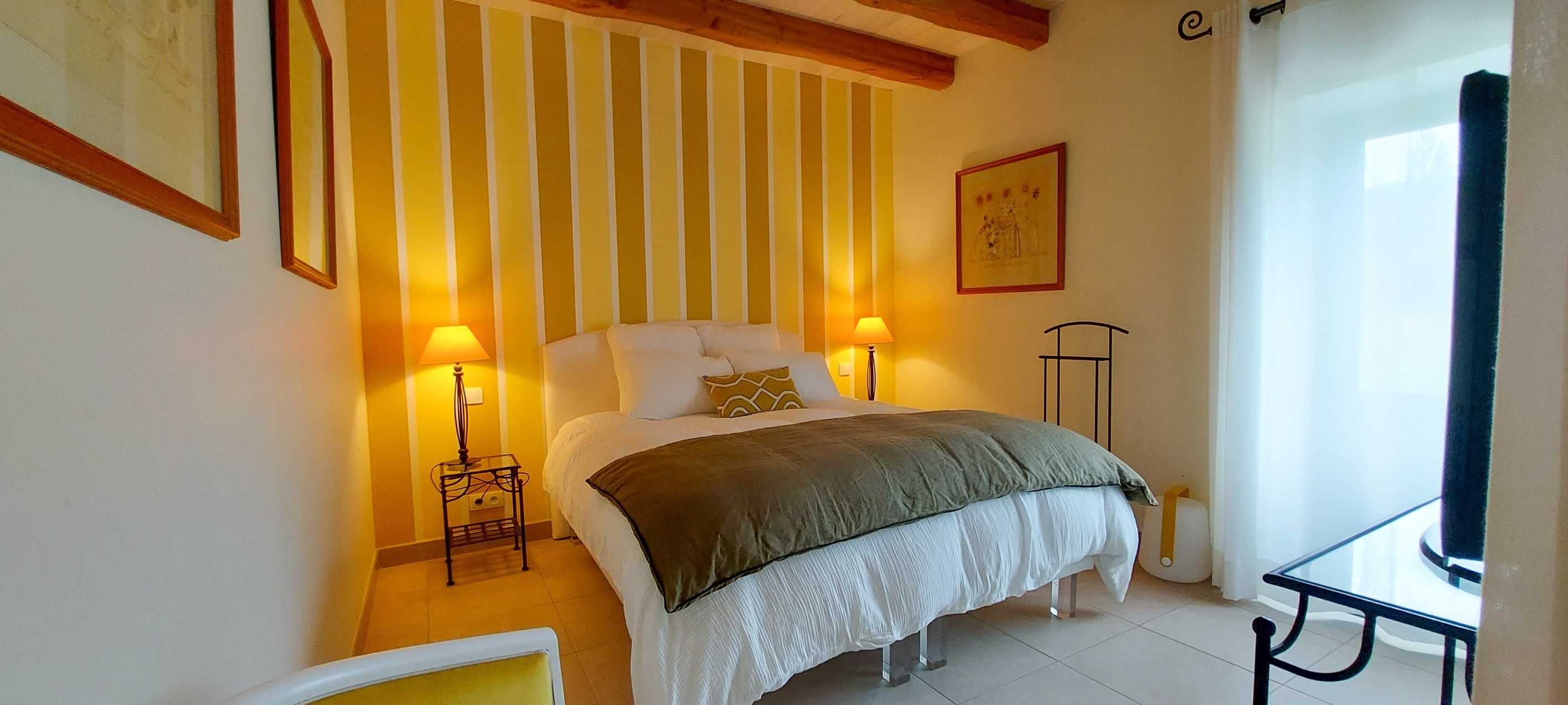 house 13 Rooms for sale on GOURDON (46300)