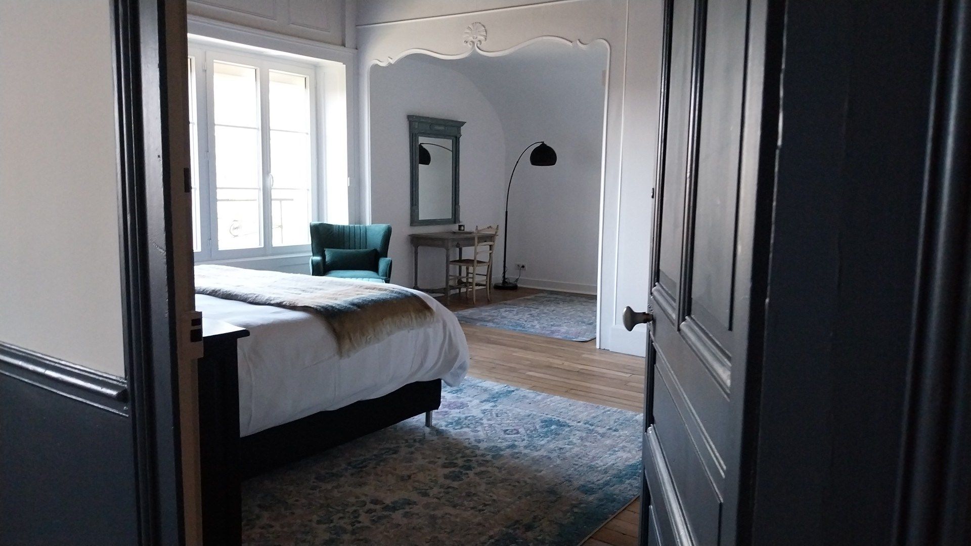 house 11 Rooms for sale on CHAMPAGNAC DE BELAIR (24530)