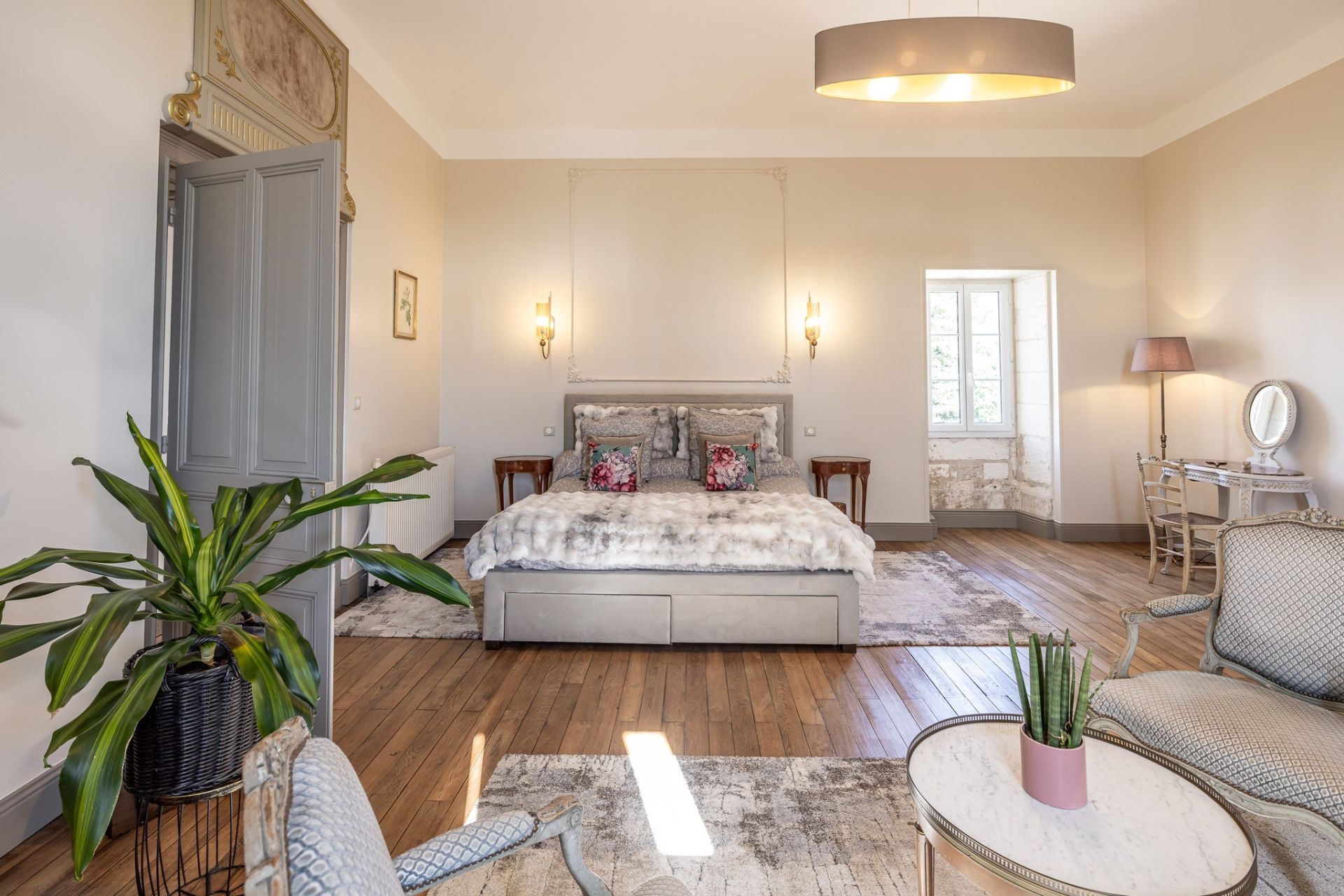 house 10 Rooms for sale on BRANTOME (24310)