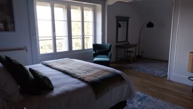 house 10 Rooms for sale on CHAMPAGNAC DE BELAIR (24530)