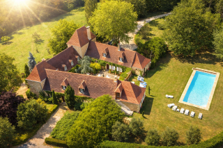 house 19 Rooms for sale on SARLAT LA CANEDA (24200)