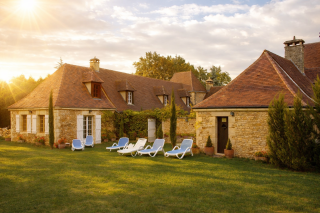 house 19 Rooms for sale on SARLAT LA CANEDA (24200)