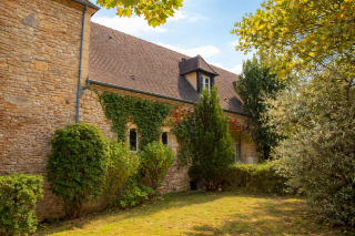 house 19 Rooms for sale on SARLAT LA CANEDA (24200)
