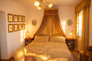 house 19 Rooms for sale on SARLAT LA CANEDA (24200)