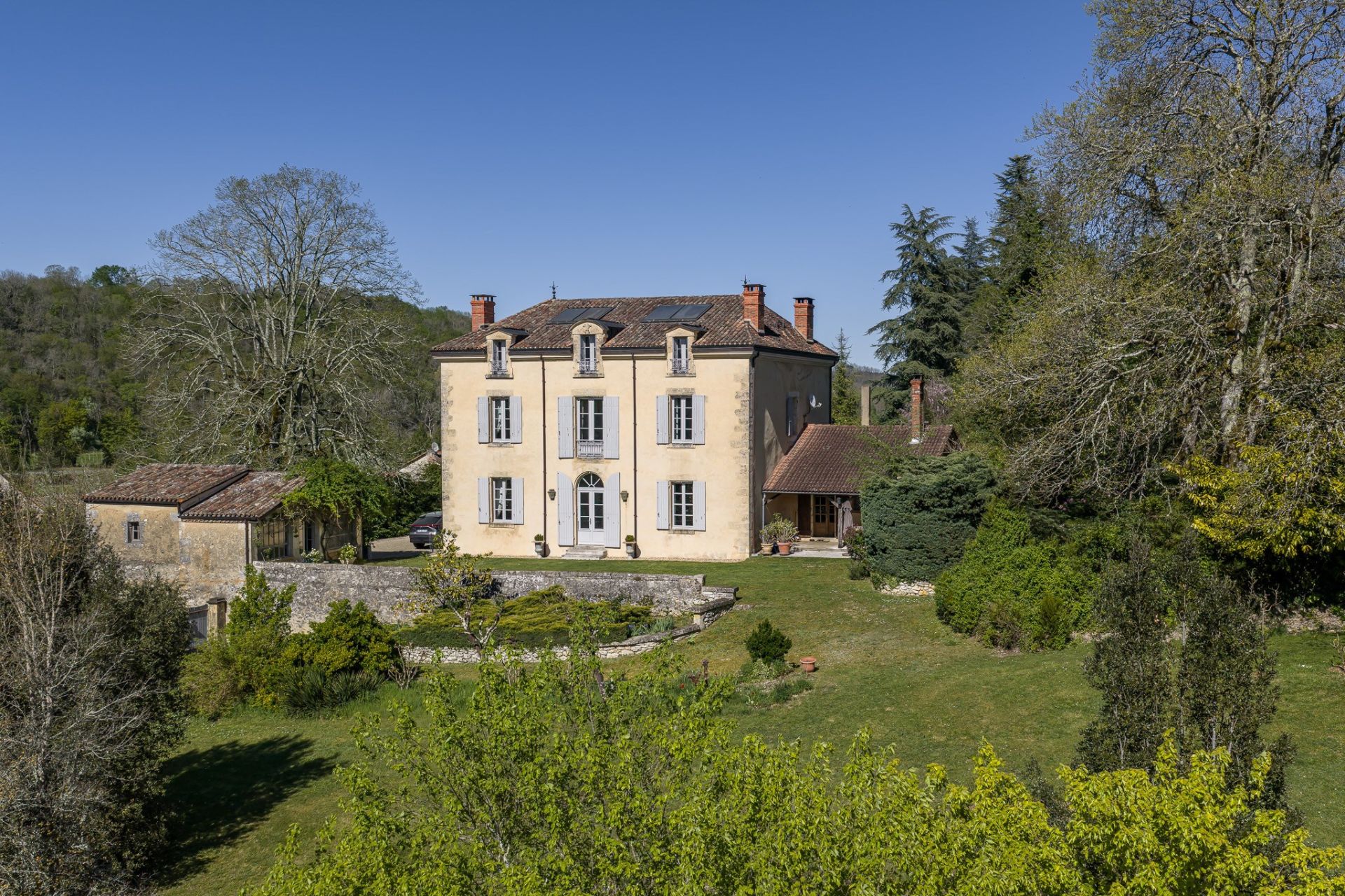 maison 14 Pièces en vente sur BERGERAC (24100)