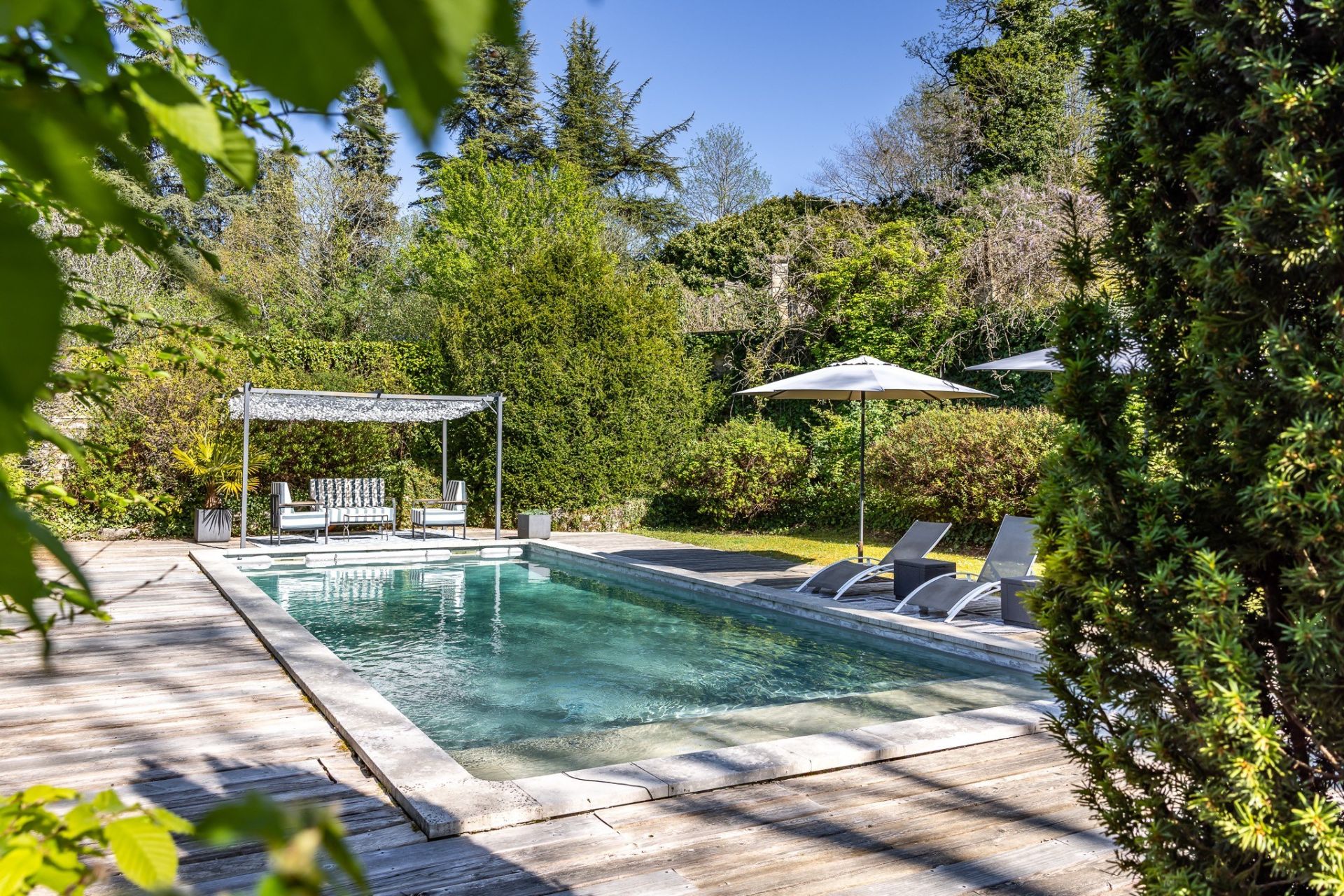 house 14 Rooms for sale on BERGERAC (24100)