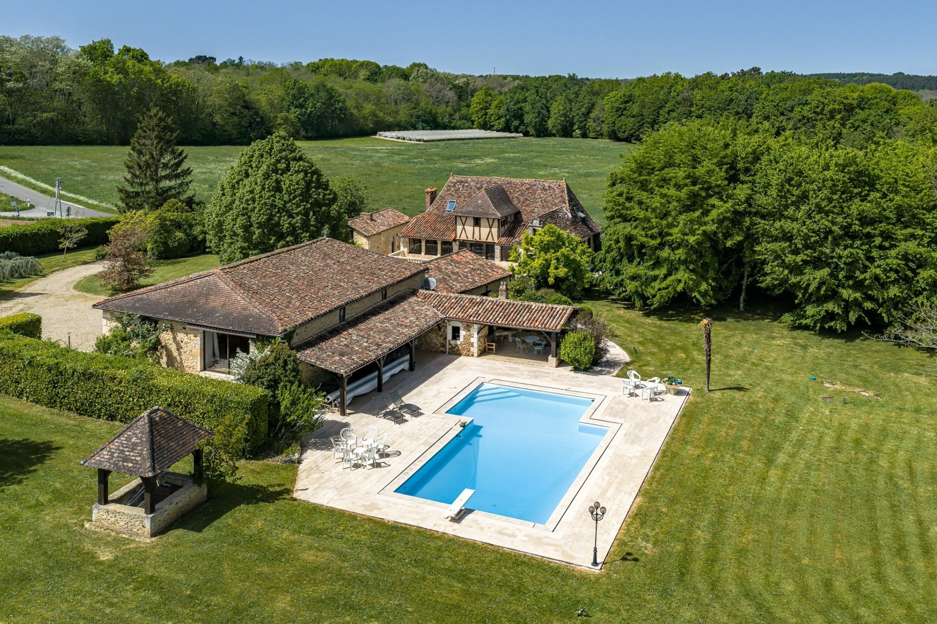 maison 15 Pièces en vente sur VERGT (24380)