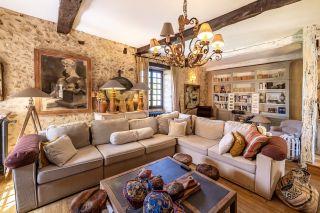 maison 15 Pièces en vente sur VERGT (24380)