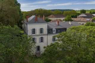 mansion 15 Rooms for sale on LISLE (24350)