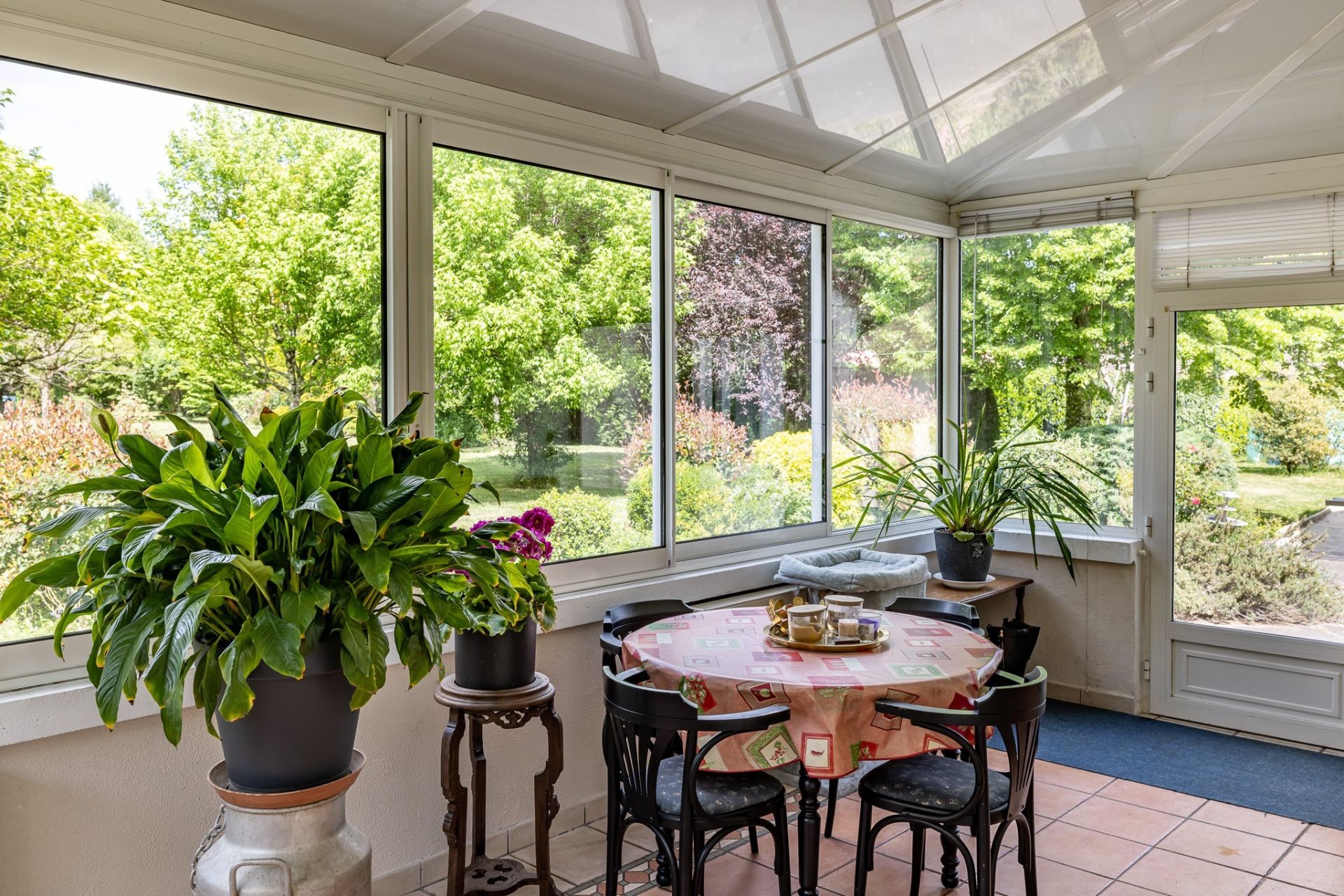 maison 8 Pièces en vente sur NEUVIC (24190)