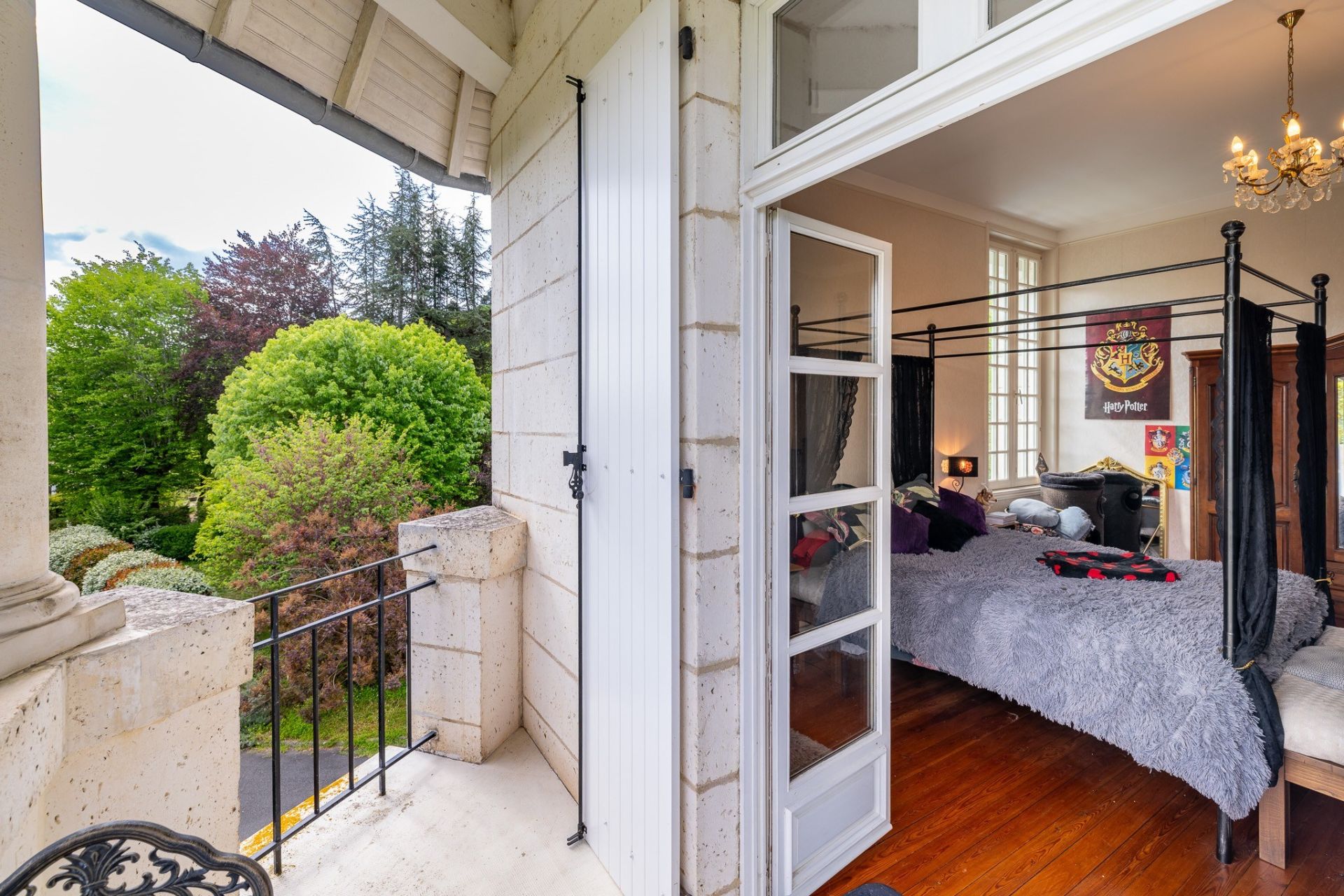maison 8 Pièces en vente sur NEUVIC (24190)