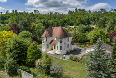 Vente Maison Neuvic 8&nbsp;Pièces 268&nbsp;m²