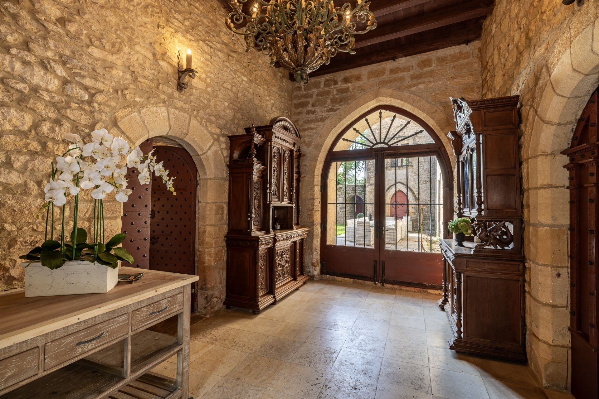 château 32 Pièces en vente sur SARLAT LA CANEDA (24200)