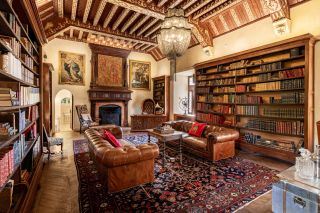 château 32 Pièces en vente sur SARLAT LA CANEDA (24200)