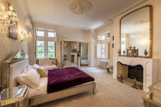 château 32 Pièces en vente sur SARLAT LA CANEDA (24200)