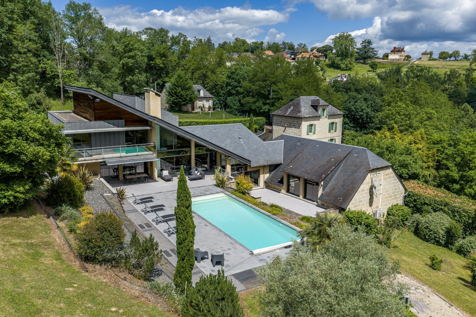 maison d'architecte 13 Pièces en vente sur BRIVE LA GAILLARDE (19100)