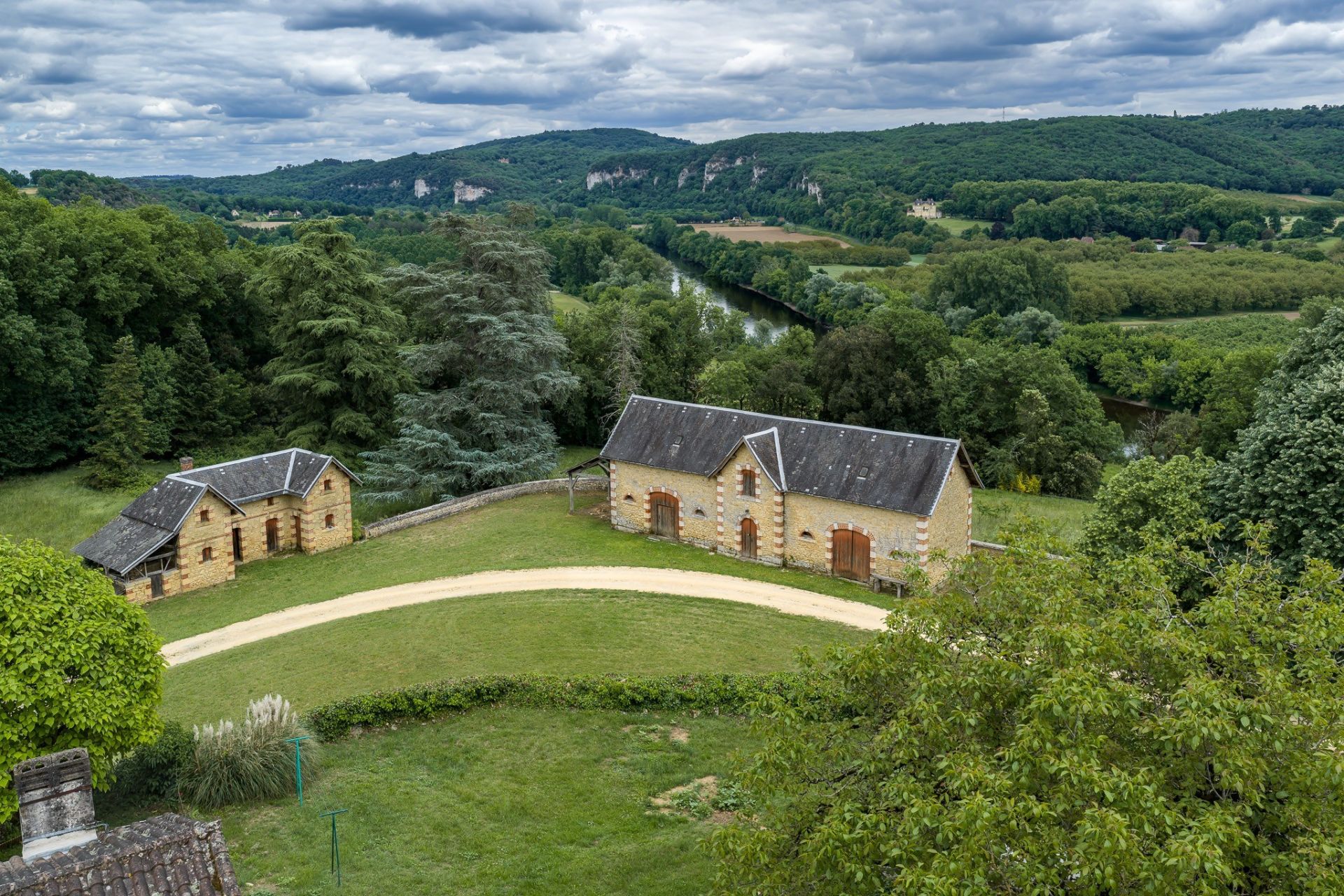 château 20 Pièces en vente sur SARLAT LA CANEDA (24200)