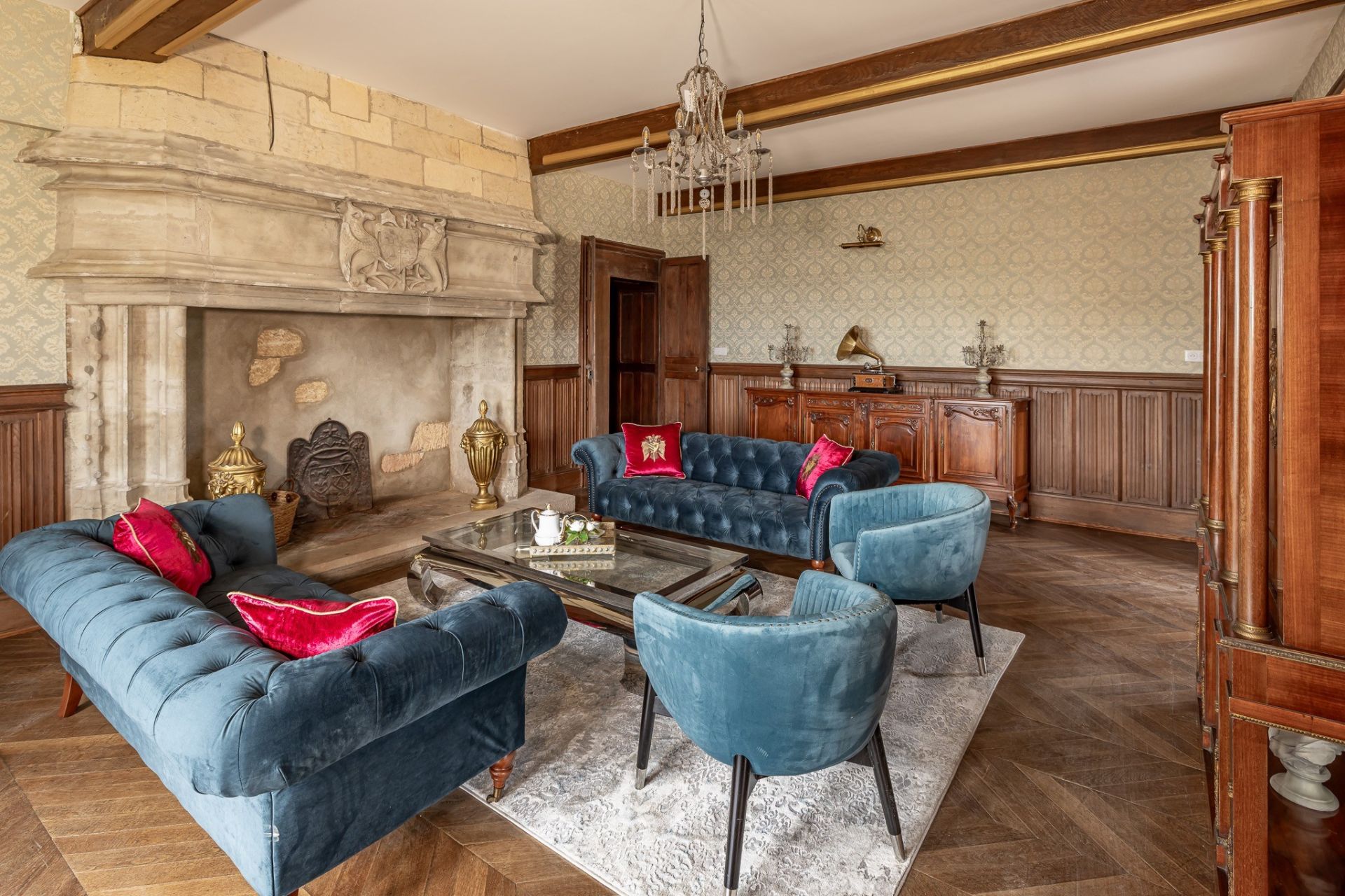 château 20 Pièces en vente sur SARLAT LA CANEDA (24200)