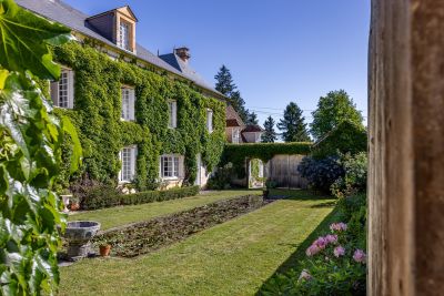 Vente Maison Excideuil 21&nbsp;Pièces 634&nbsp;m²