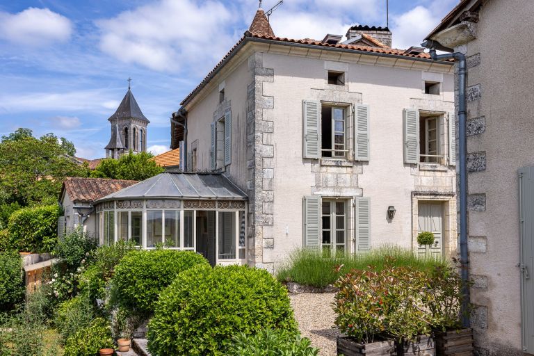 maison 13 Pièces en vente sur BRANTOME EN PERIGORD (24310)