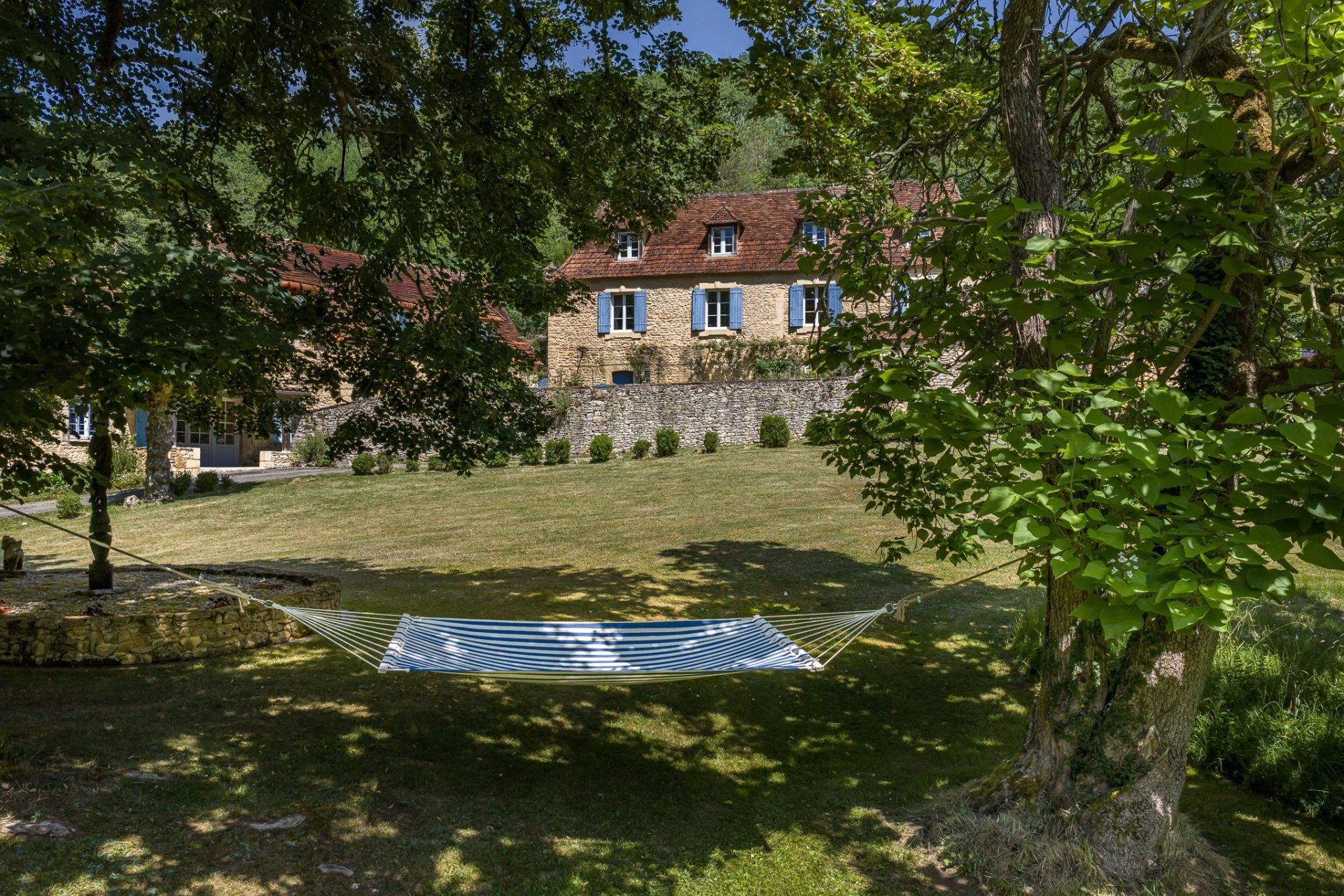 maison 15 Pièces en vente sur LES EYZIES (24260)