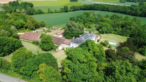 Vente Maison Périgueux 20&nbsp;Pièces 630&nbsp;m²