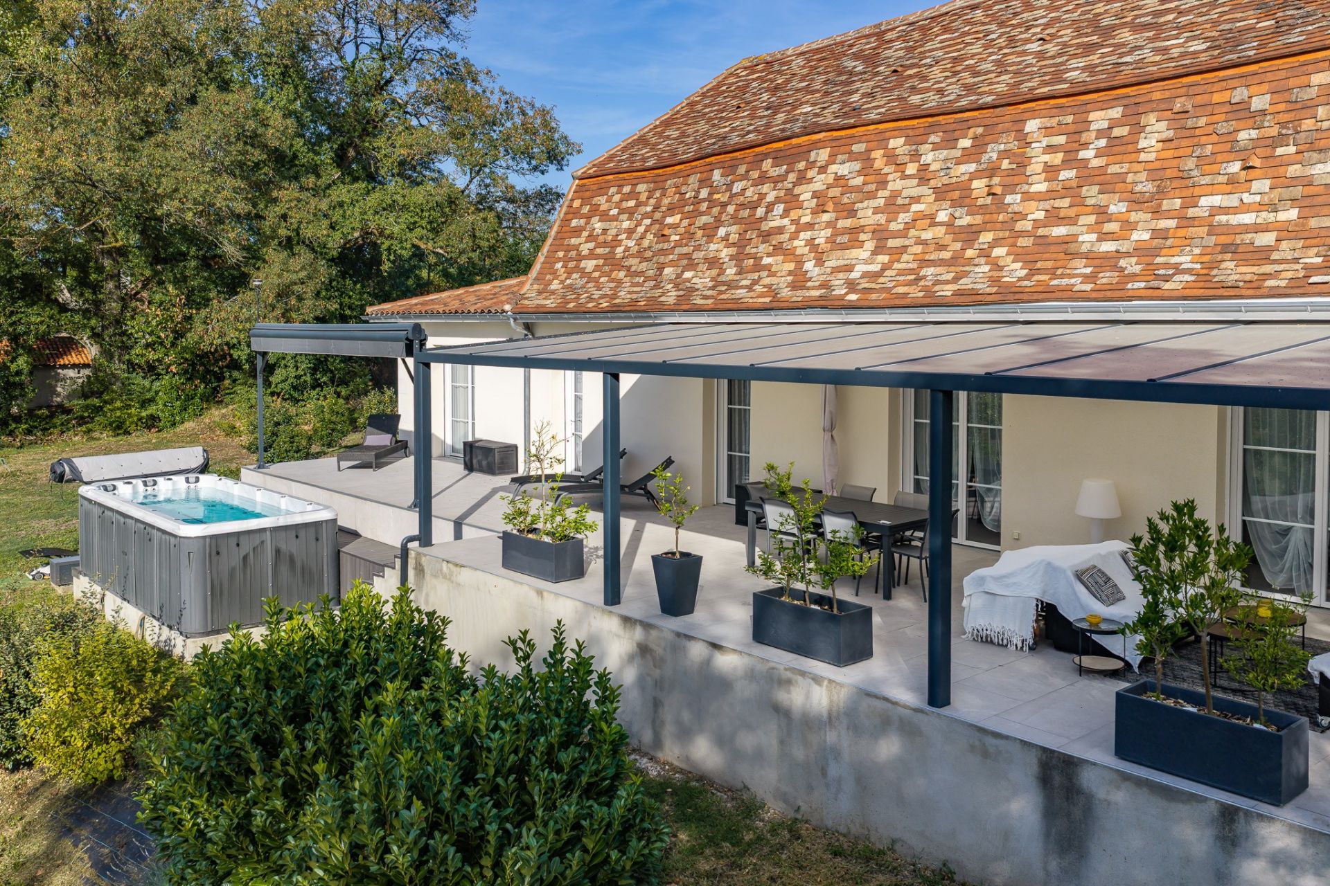 house 7 Rooms for sale on ST LAURENT DES HOMMES (24400)