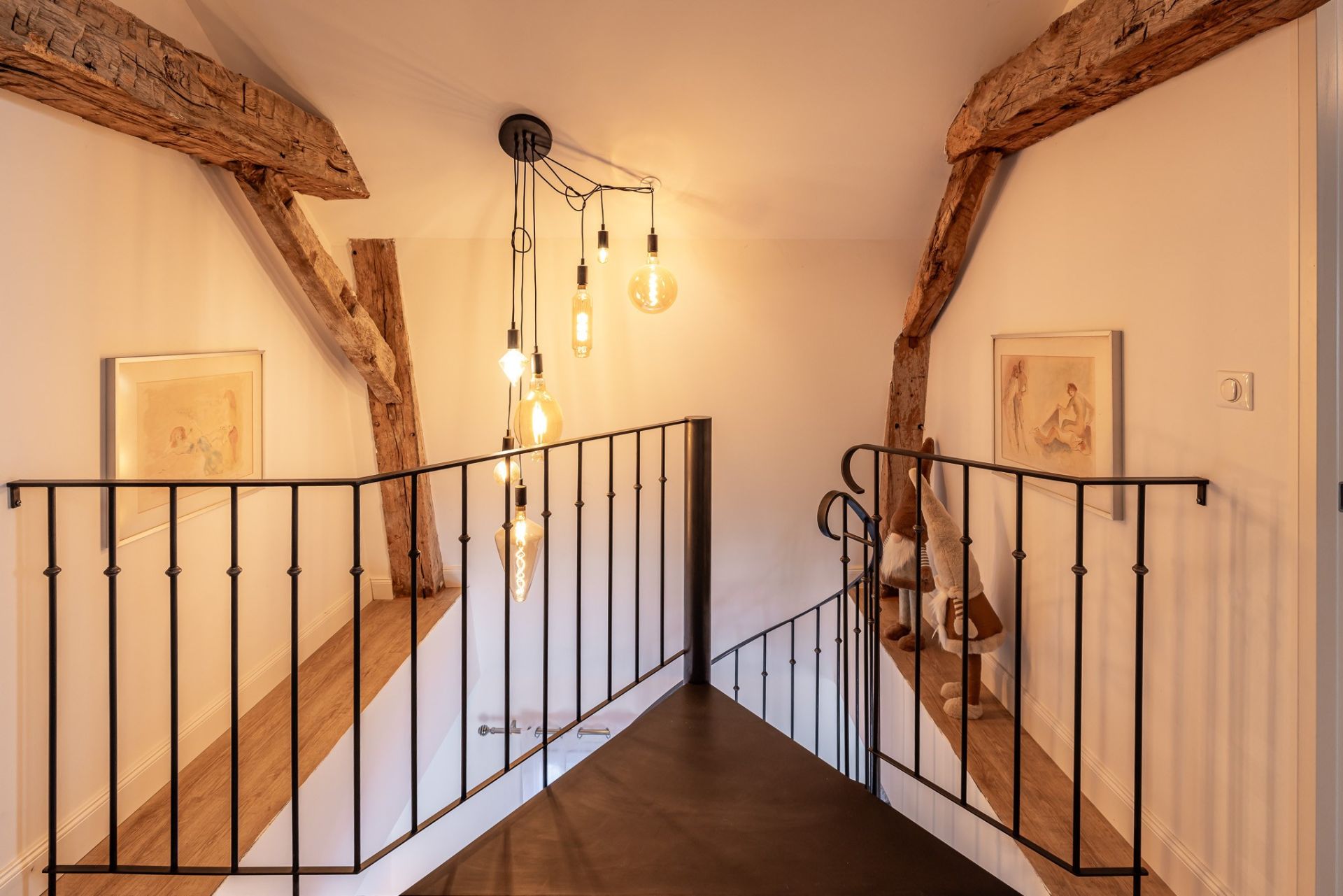 house 7 Rooms for sale on ST LAURENT DES HOMMES (24400)
