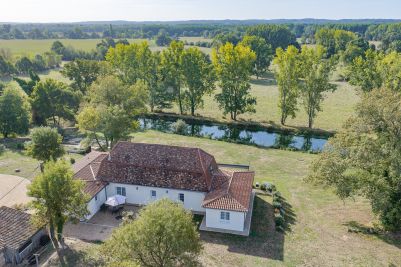 Sale House Saint-Laurent-des-Hommes 7&nbsp;Rooms 265&nbsp;m²