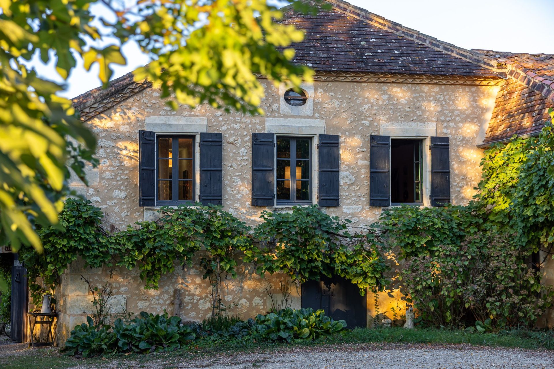 house 13 Rooms for sale on VERGT (24380)