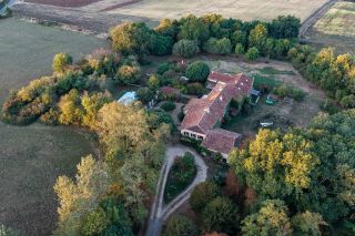 house 13 Rooms for sale on VERGT (24380)