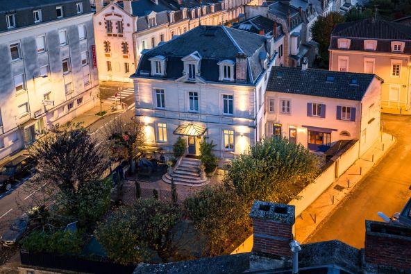 Vente Maison de maître Périgueux 11 Pièces 332 m²